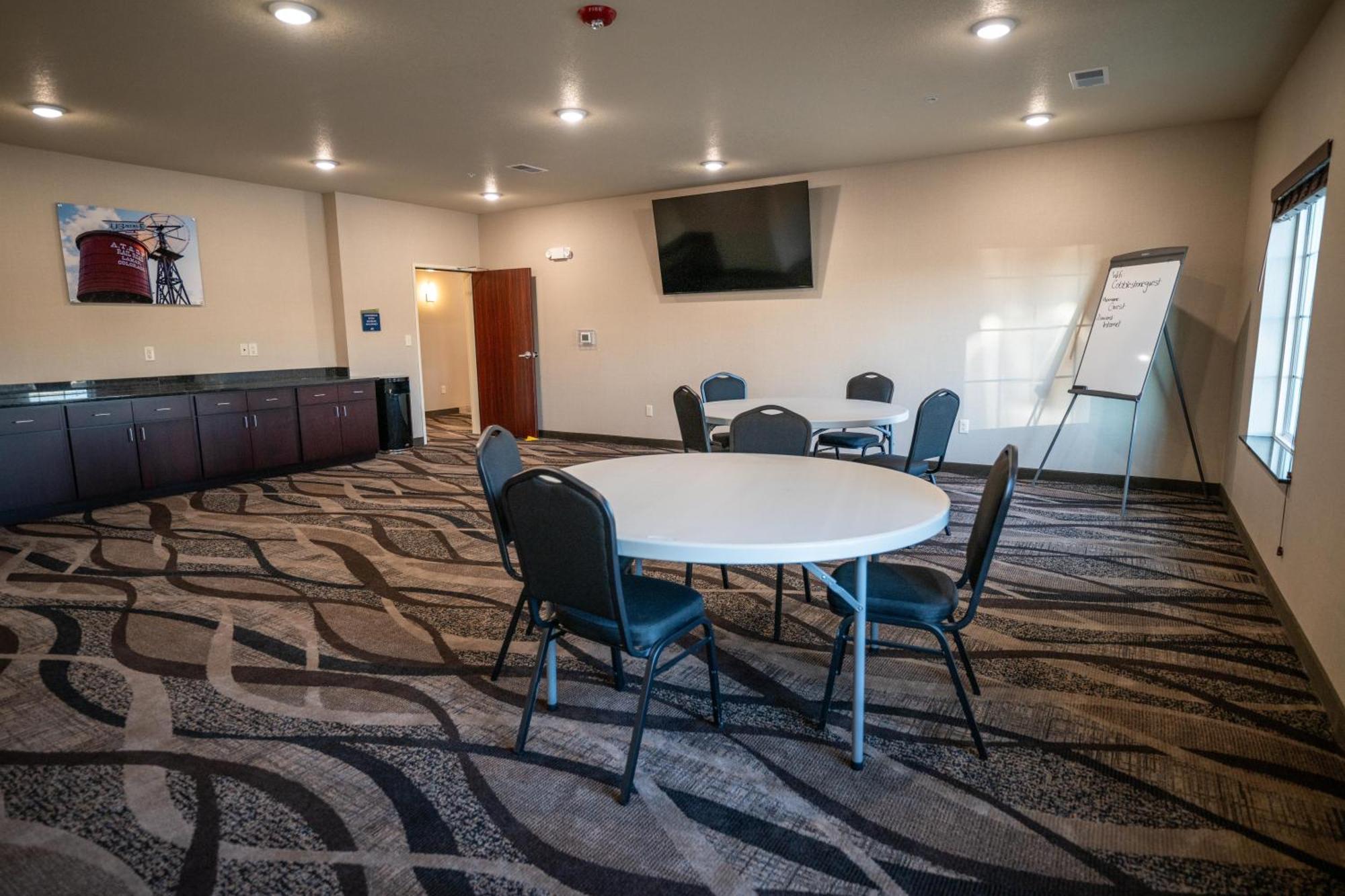 Hotel Cobblestone & - Lamar